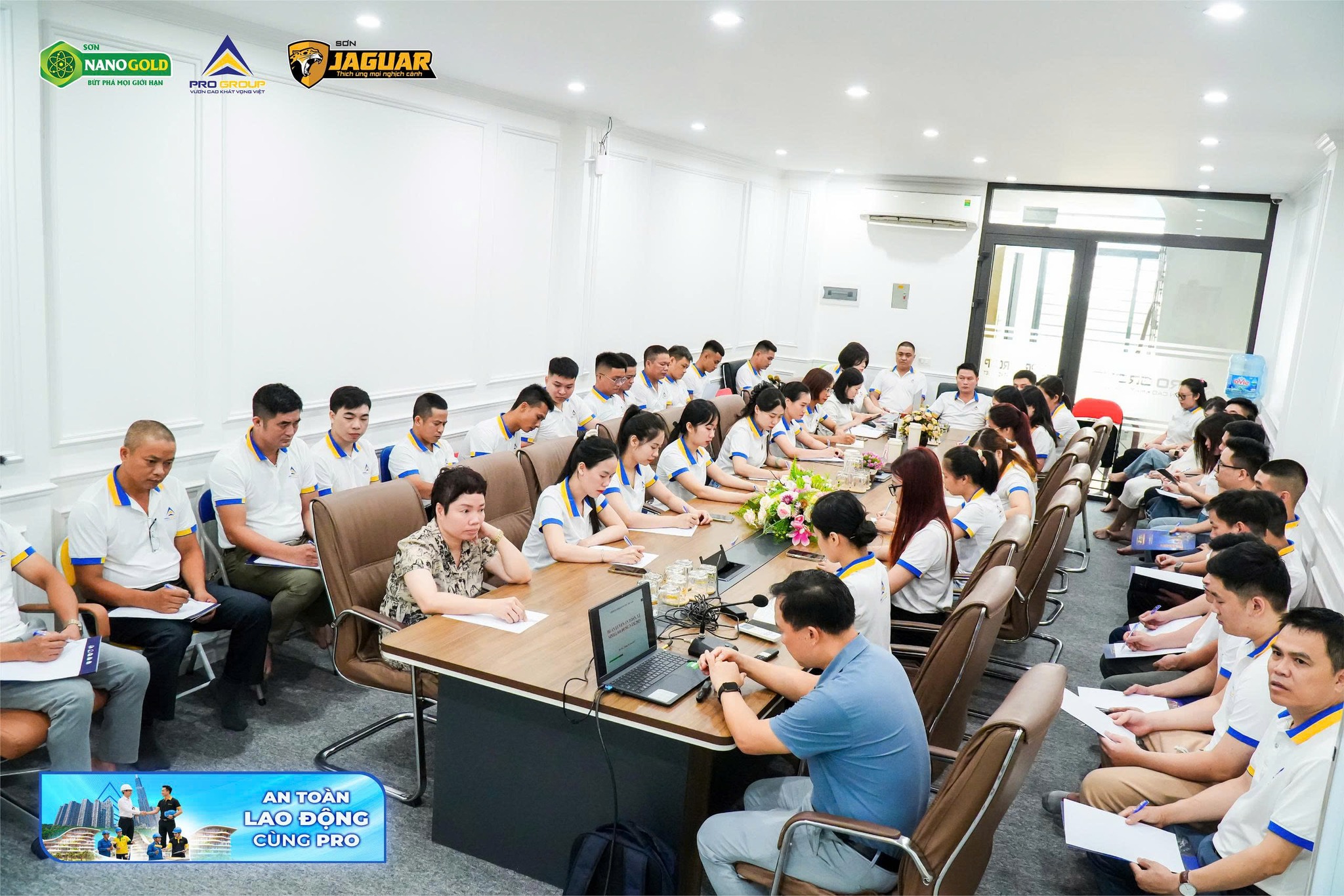 PRO GROUP THAM GIA HUẤN LUYỆN AN TOÀN LAO ĐỘNG 2025: TRANG BỊ KIẾN THỨC – NÂNG CAO Ý THỨC – BẢO VỆ NGƯỜI LAO ĐỘNG